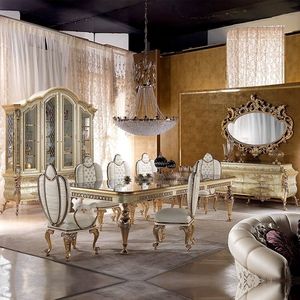 Regalia The Plaza, Juego de Comedor de Lujo en Madera de Teca Tallada a Mano, Estilo Barroco Francés, Colección de Muebles Clásicos para Palacio, Villa u Hotel - Product Image 2