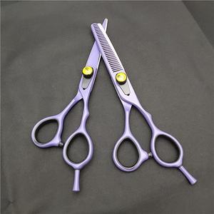 Tijeras Quirúrgicas Ovexa de 10 mm para Pestañas, Tijeras de Peluquería con Punta Suave, Agarre Perfecto, Acero Inoxidable Duradero, Envío Inmediato, para Salón - Product Image 4