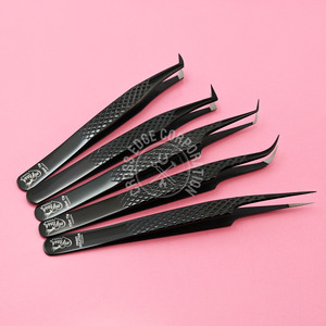 Pince à épiler à pointe en fibre sur mesure pour l'extension des cils 90 degrés pour l'application des cils pour les cils de volume 2D 6D 15D - Product Image 1