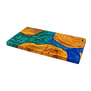 Planche à découper artistique en résine époxy et bois, fabriquée à la main, pour viande, légumes, fruits et fromages, prix de gros - Product Image 1
