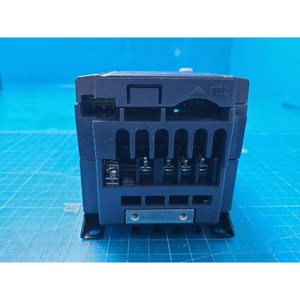 อินเวอร์เตอร์ AC รุ่น Fuji FRN02C1S-2J มือสอง สภาพเดิม อะไหล่อุปกรณ์เซมิคอนดักเตอร์ยี่ห้อ Legacy - Product Image 2