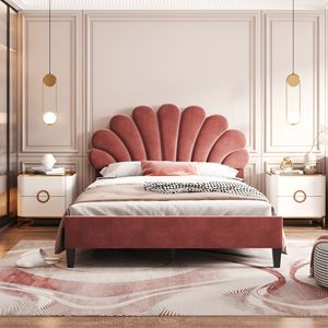 Letto matrimoniale imbottito con piattaforma e testiera in velluto rosso con motivo floreale, modello Bean Paste - Product Image 1