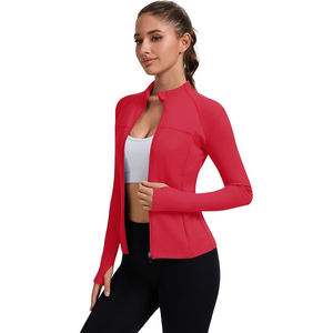 Veste de yoga en nylon à fermeture éclair intégrale pour femme, respirante, coupe ajustée, manches longues, col montant, séchage rapide, haut de sport pour entraînement et fitness, avec logo frontal - Product Image 3