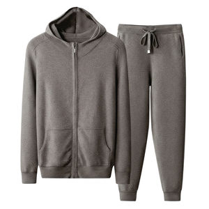 Ensemble de survêtement pour homme - Sweat à capuche et pantalon de jogging en tissu technique |   Vêtements de sport pour la course nocturne - Product Image 1
