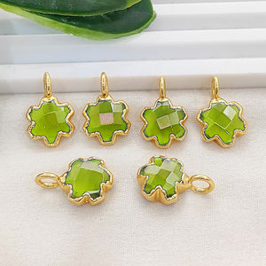 Dijes de Peridoto en Forma de Estrella, Electrochapados, 10mm, Dijes de Cobre Electrochapado con Forma de Briolette, para Fabricación de Joyería, Dijes de Cuarzo Peridoto - Product Image 1
