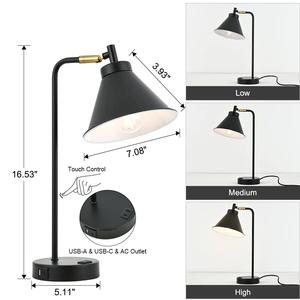 Lámpara de Mesa de Latón de Diseño con Acabado Dorado Antiguo, Lámpara de Noche y Consola de Lujo - Product Image 4