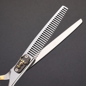 Ciseaux à cils professionnels Ovexa Surgical 10 mm, ciseaux de barbier, pointe lisse, prise en main parfaite, acier inoxydable durable, expédition immédiate, salon - Product Image 3