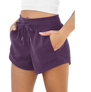 Short de bain et de sport pour filles, couleur violet personnalisé, taille élastique, en molleton bouclette respirant, pour fitness, yoga, jogging et usage quotidien - Product Image 1