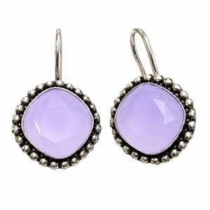 Boucles d'oreilles pendantes classiques pour femmes en argent oxydé plaqué argent avec pierres |   Fabricant vérifié et fournisseur en gros - Product Image 1