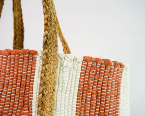 Sac fourre-tout en jute à rayures géométriques pour femme, style bohème, pour l'été, la plage, les voyages, le shopping, écologique, ouvert, à porter à l'épaule, léger et durable - Product Image 5
