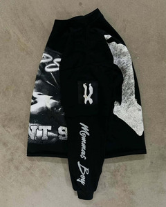 เสื้อยืดแขนสองชั้นประดับเพชรแบบย้อมสีเอซิด ยูนิเซ็กซ์ แขนสองชั้น พร้อมลายปักแบบดิสเทรส สั่งซื้อจำนวนมาก - Product Image 5