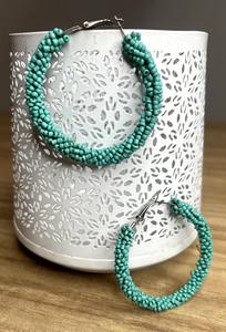 Pendientes de moda con cuentas de vidrio, pendientes envolventes de cuentas pequeñas, pendientes de tuerca hechos a mano para mujeres y niñas, nuevos diseños, modelo. - Product Image 3