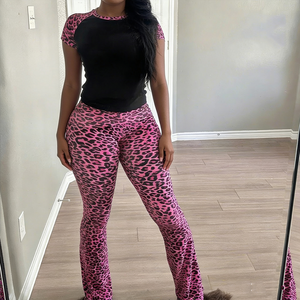 Ensemble d'été 2026 pour femme : Haut court imprimé léopard à manches raglan et pantalon évasé moulant – Tenue sexy style streetwear - Product Image 5