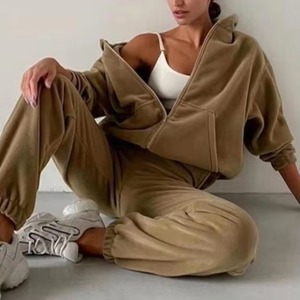 Custom Winter Velour Streetwear Tracksuit Two Piece Zip Cropped Hoodie Wide Leg Pants Set Women Lightweight Wholesale Tall Girl - Product Image 3