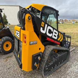 รถตักล้อยางขนาดเล็ก JCB Teleskid รุ่นใหม่ สีเหลือง เครื่องยนต์ดีเซล 75 กิโลวัตต์ เครื่องจักรก่อสร้างสำหรับงานฟาร์มและงานไซต์งาน - Product Image 6