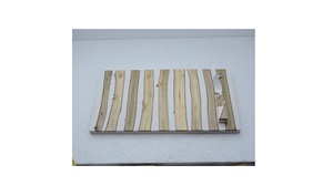 Planche à découper en bois et résine au design tendance, planche à découper avec incrustation de résine, planche à fromage en bois, planche à fromage à prix de gros d'usine - Product Image 2