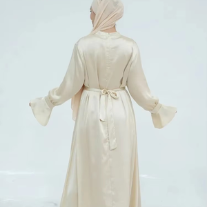 Abaya Modesta Ecológica de Manga Larga y Cuello Redondo para Mujeres Musulmanas de Global Village - Product Image 4