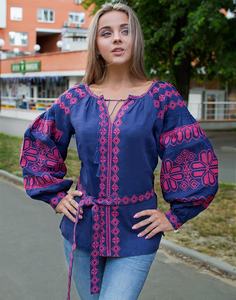 Blusa Casual de Popelina de Algodón Azul Bordada para Mujer, Cuello en V, Manga Corta, Corte Regular, Lavable, para Todas las Temporadas - Product Image 1