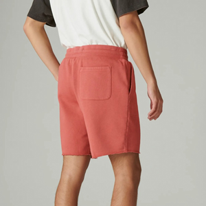 Shorts de algodón 100% para hombre, de color sólido, con logo personalizado impreso y bolsillos laterales, estilo streetwear. - Product Image 2