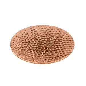 Sous-verres vintage en cuivre pur martelé à la main, ensemble de sous-verres métalliques ronds de luxe pour la décoration de table de bar et d'hôtel - Product Image 5