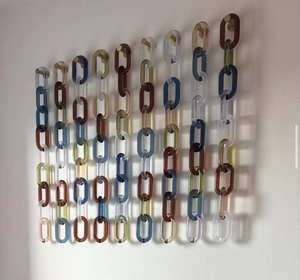 Escultura de Pared Artística Hecha a Mano con Cadena de Eslabones de Resina y Patrón de Espiral, Forma Irregular Moderna, Decoración para el Hogar, Pieza de Arte - Product Image 3