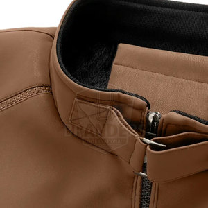 Chaqueta de Cuero de Lujo para Hombre, Cuero Premium, Prenda Exterior Suave y Cómoda, Diseño Elegante, Perfecta para Looks Formales y Casuales - Product Image 5