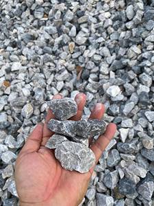 กรวดหินธรรมชาติปลอดสารพิษเป็นมิตรกับสิ่งแวดล้อมและหินบดสำหรับงานก่อสร้าง ออกแบบอุตสาหกรรม จากเวียดนาม - Product Image 3