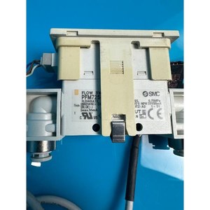 SMC PFM725-C6L-C-M Usado como está, piezas de equipos semiconductores antiguos - Product Image 4