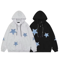 เสื้อคาร์ดิแกนผู้ชายสไตล์ยุโรปอเมริกัน ผ้าฝ้าย 100% ระบายอากาศได้ดี คอวี ทรงหลวม ปักลายดาว สำหรับฤดูใบไม้ร่วง มีกระเป๋า - Product Image 6