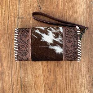 Pochette en fourrure de vachette Offre Spéciale portefeuille en cuir sculpté à la main élégant multi-utilisations portefeuilles en cuir occidental pour femmes - Product Image 4
