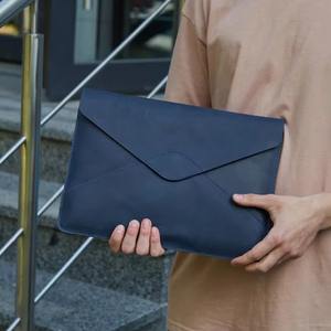 Funda de Piel Auténtica de Alta Calidad para Portátil, Estilo Vintage, Duradera, con Logotipo Personalizado al por Mayor, para MacBook Air Pro de 13 Pulgadas - Product Image 3