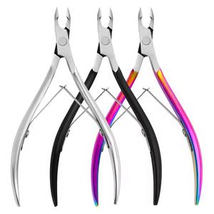 Cortauñas Profesional Mertz de Acero Inoxidable CN-501, Apertura de Mandíbula de 15 mm, Cuchilla Afilada para Uso en Dedos de Adultos, Estilo Clásico - Product Image 1