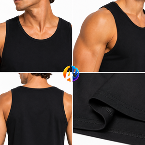 Confort en coton de qualité supérieure et coutures impeccables dans le débardeur pour homme, offrant un confort frais pour les séances de fitness et les promenades estivales, à porter au quotidien. - Product Image 5