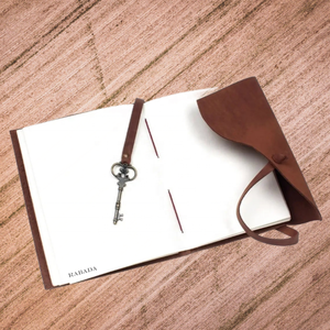 Antique Key Leather Bound Journal Travel Dairy Handmade Wood-free White Cotton Rug Paper Leather Customized Logo Spiral Journal - Product Image 5