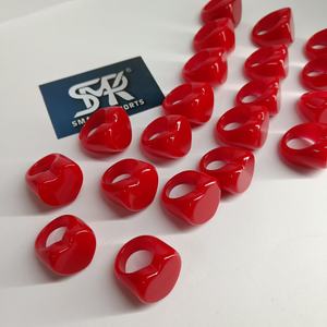 Anillo de Resina con Corazón Rojo de Moda, Anillo Grueso Hecho a Mano, Joyería Brillante para Mujeres y Niñas, Regalo de San Valentín - Product Image 5