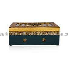 Caja decorativa de almacenamiento de joyas de recuerdo de madera con color esmaltado para joyas de niñas y mujeres - Product Image 3
