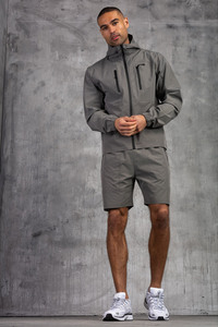 Ensemble veste coupe-vent légère à capuche et short pour homme – Vêtements de sport décontractés pour l'extérieur et la course à pied – Vêtements de sport pour homme en gros - Product Image 5