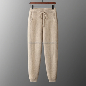 Pantalon de jogging personnalisé pour homme en toile délavée pour la course et l'entraînement - Product Image 6