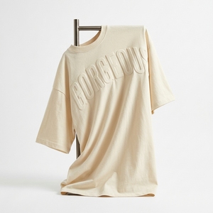 Camiseta Personalizada de Hombre, Tejida, Ecológica, 100% Algodón, Corte Regular, con Relieve - Product Image 4