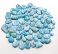 Lot de cabochons en larimar naturel, pierres précieuses lisses et non montées, formes variées, larimar qualité A, 100% larimar naturel.