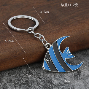 Gantungan Kunci Enamel Ikan Malaikat Bergaris dari Paduan Seng, Gantungan Kunci Terumbu Karang Tropis untuk Hadiah Suvenir Toko Akuarium - Product Image 2