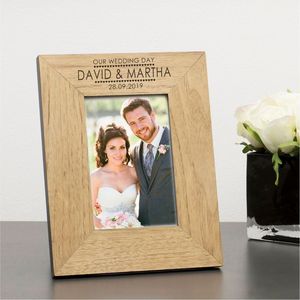 Cadres photo en bois gravés au laser sur mesure, cadre photo en bois pour table, décoration de la maison, cadeau de mariage, cadre d'affichage de photos - Product Image 1