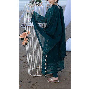 Robe de soirée élégante et tendance pour femme, idéale pour les réceptions de mariage, les dîners et les événements spéciaux - Product Image 2