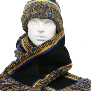 Conjunto de Bufanda Larga de Punto Acrílico y Gorro Negro Sigma Gamma Rho SGRho con Bordado Personalizado de Puntos Argyle, Artículos Universitarios de Invierno para Hermandades - Product Image 3