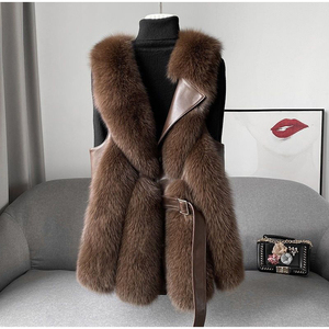 Gilet long de luxe pour femme en fausse fourrure, sans manches, épais, pour l'hiver, avec fermeture pull-over, couleur unie, col amovible, en polaire - Product Image 6