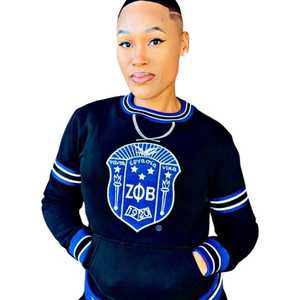 เสื้อสเวตเชิ้ตคอกลม Zeta Phi Beta Black Crest ปักลายเชนิลล์ เสื้อผ้าชมรมพี่น้องชาวกรีก สำหรับทุกเพศ ผลิตจากผ้าฝ้ายพรีเมียม - Product Image 6