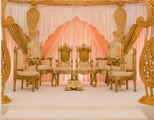 Mandap de Boda de Diseño Ovalado con Estilo Indio en Tendencia, Mandap de Boda Imperial de Madera con Paisley - Product Image 4