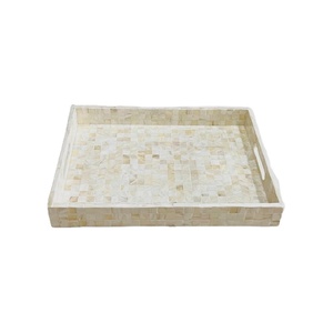Plateau en nacre, plateau de service rectangulaire en mosaïque carrée, plateau de petit-déjeuner, plateau de table basse de style côtier, plateau décoratif, maison - Product Image 1