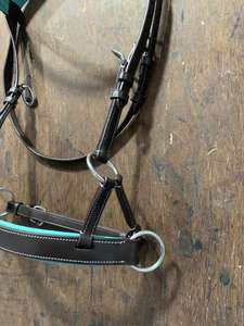 Brida Anatómica para Caballo de Alta Calidad, Reutilizable, Duradera, de Cuero, Cómoda, Ligera, Disponible en Todos los Colores - Product Image 2