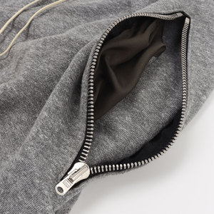 กางเกงขาสั้นเทอร์รี่ผ้าฝ้าย 100% หนา 280 กรัม ระบายอากาศ แห้งเร็ว มีเชือกผูกเอว สไตล์ลำลองสำหรับผู้ชาย ฤดูร้อน ปี 2026 - Product Image 3